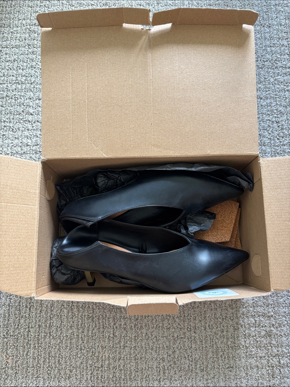 Zara Black Pointed Toe Mid Heel Pumps